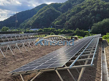 Cimentación con tornillo de tierra para estructura solar de acero ZAM