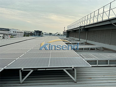 Nueva solución de montaje de techos metálicos y vallas en Singapur